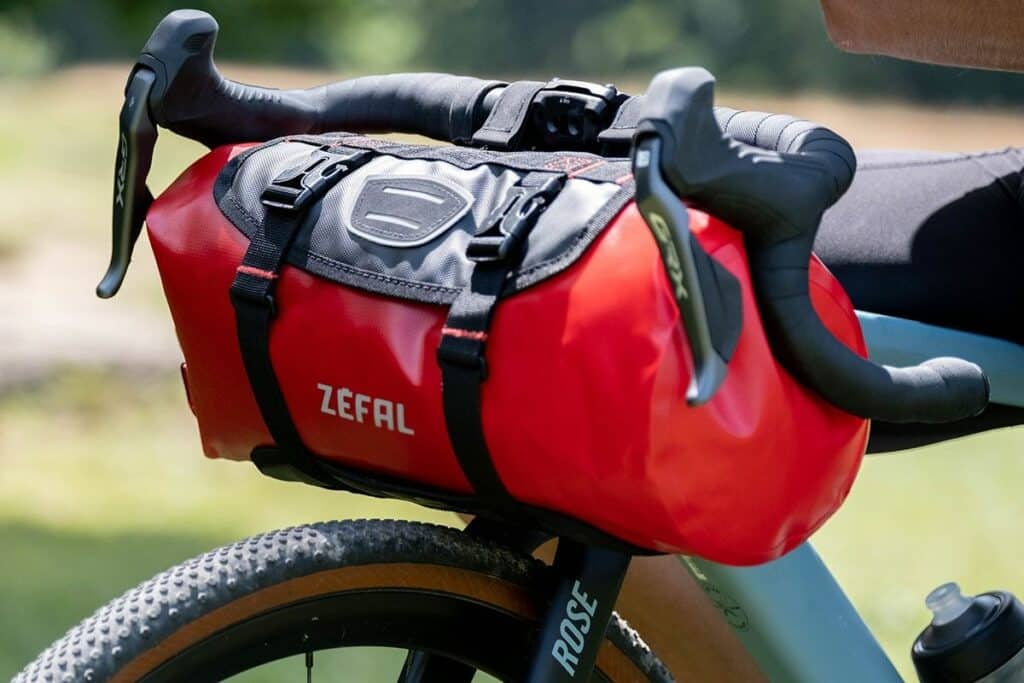 sac de guidon zefal adventure f15 et f10 pour velo