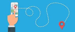 imaga d'une personne qui utilise son smartphone pour planifier son itineraire a velo