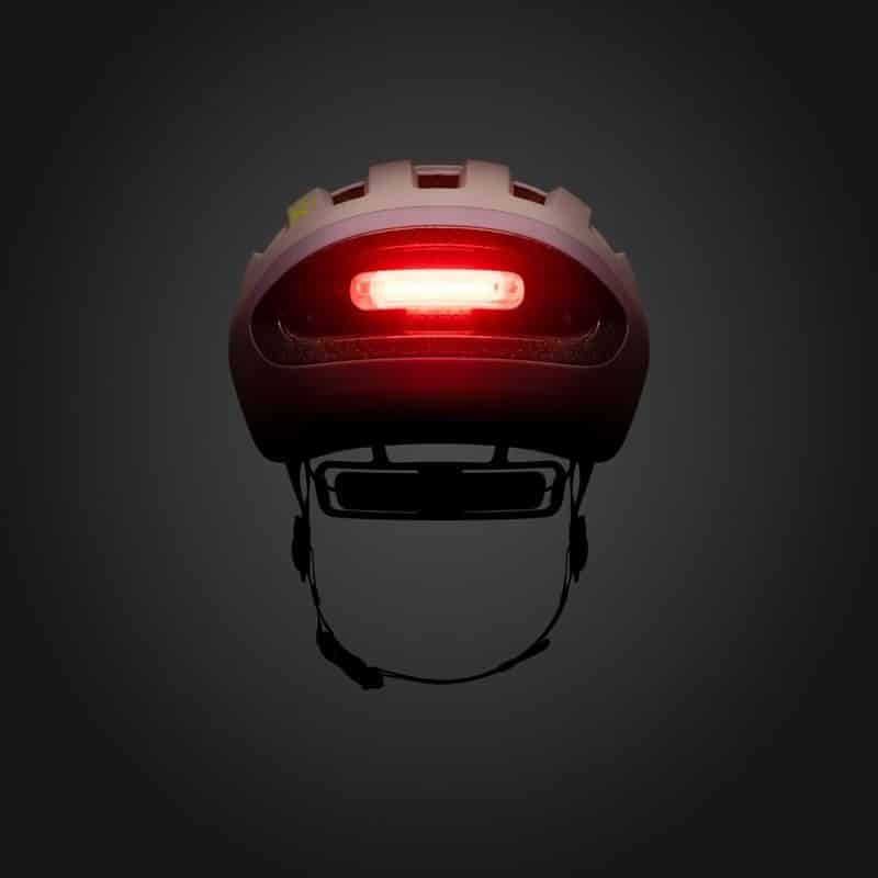 le casque vu arrière avec son éclairage